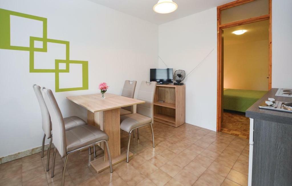Apartmán Apartmaji In Vinogradnistvo Klobas Sečovlje Exteriér fotografie